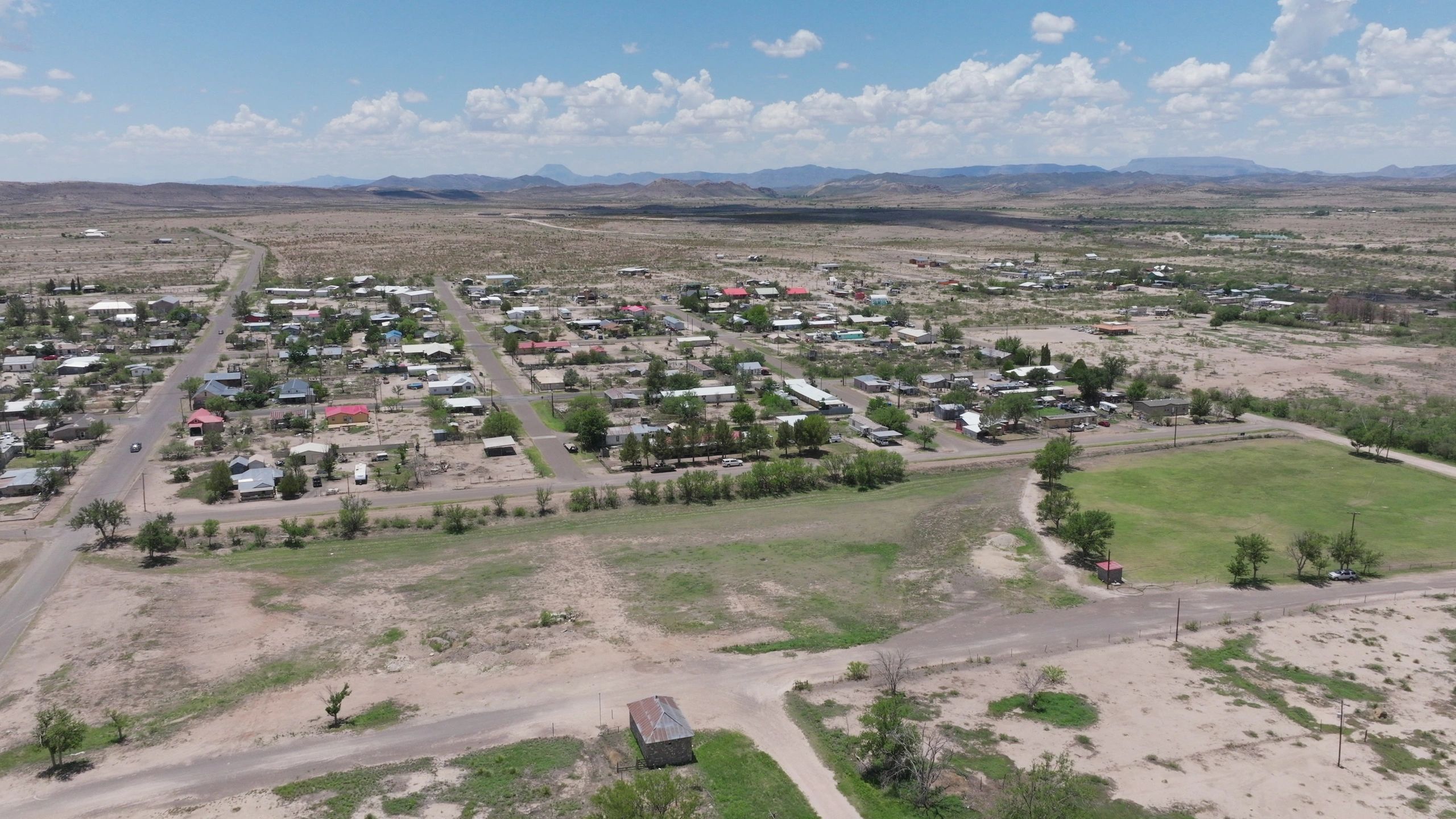 The Bend RV Park RV park in Rosharon, TX (photo 1)